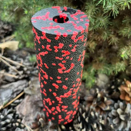 Масажний ролик (роллер) гладкий PowerPlay PP-4346 Mini EPP Foam Roller чорно/червоний 15x5,3 см