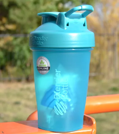 Шейкер спортивний BlenderBottle Classic Loop 590 мл бірюзово зелений