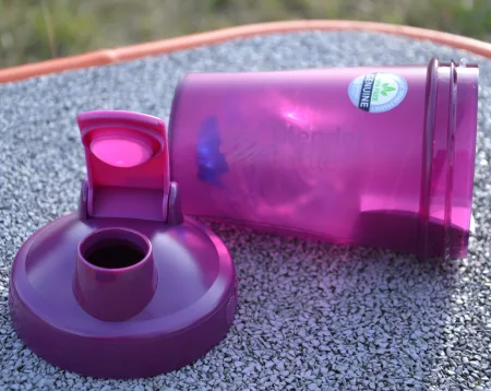 Шейкер спортивний BlenderBottle Original Classic 590 мл сливовий