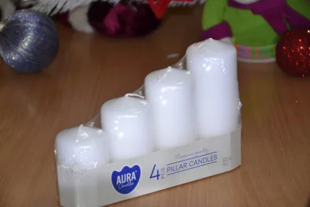 Набір свічок 4 шт. циліндр білі sw50/4