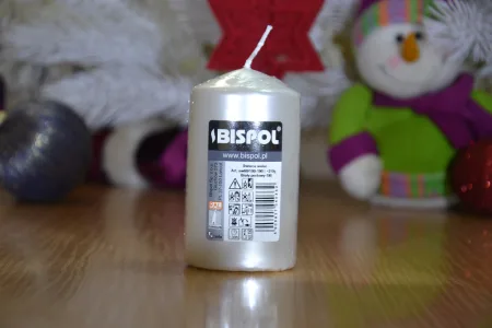 Свічка столова циліндр Bispol sw60/100 190 білий перламутр