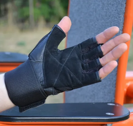 Рукавички для фітнесу MadMax MFG-269 Professional Exclusive Black XXL