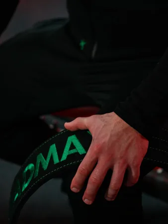 Пояс для важкої атлетики MadMax MFB-301 Suede Single Prong шкіряний Black/Green L