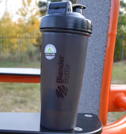 Шейкер спортивний BlenderBottle Original Classic 820 мл чорний