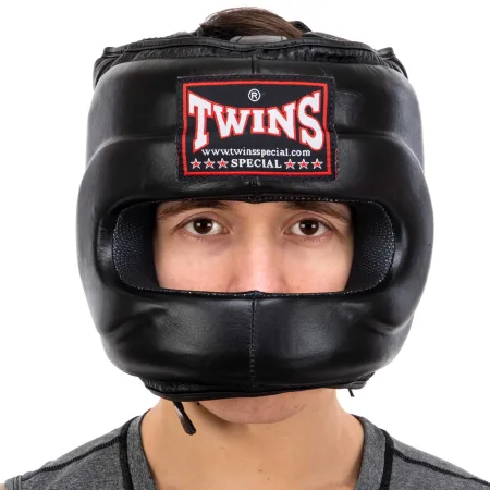 Шолом боксерський з бампером шкіряний TWINS STEEL FRAME Чорний M