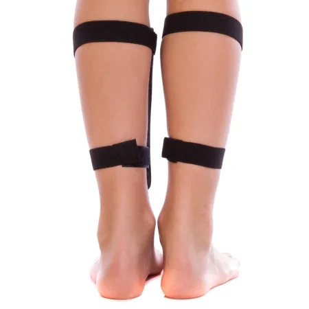 Щитки футбольні 624 розмір M зелений