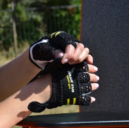 Рукавички для фітнесу Power System PS-2100 Basic EVO Black/Yellow Line - S