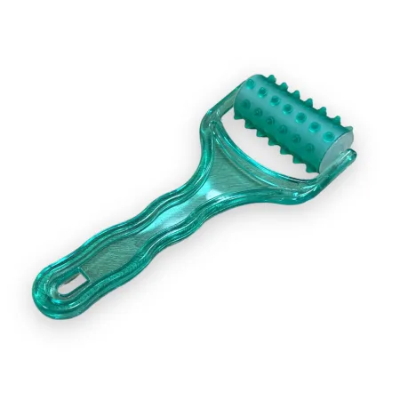 Масажер каталка із шипованим валиком синій