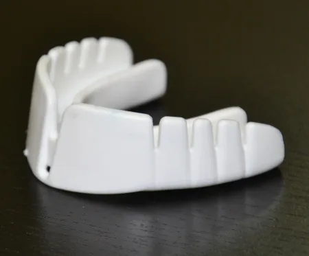 Капа OPRO Snap-Fit White (art.002139010)